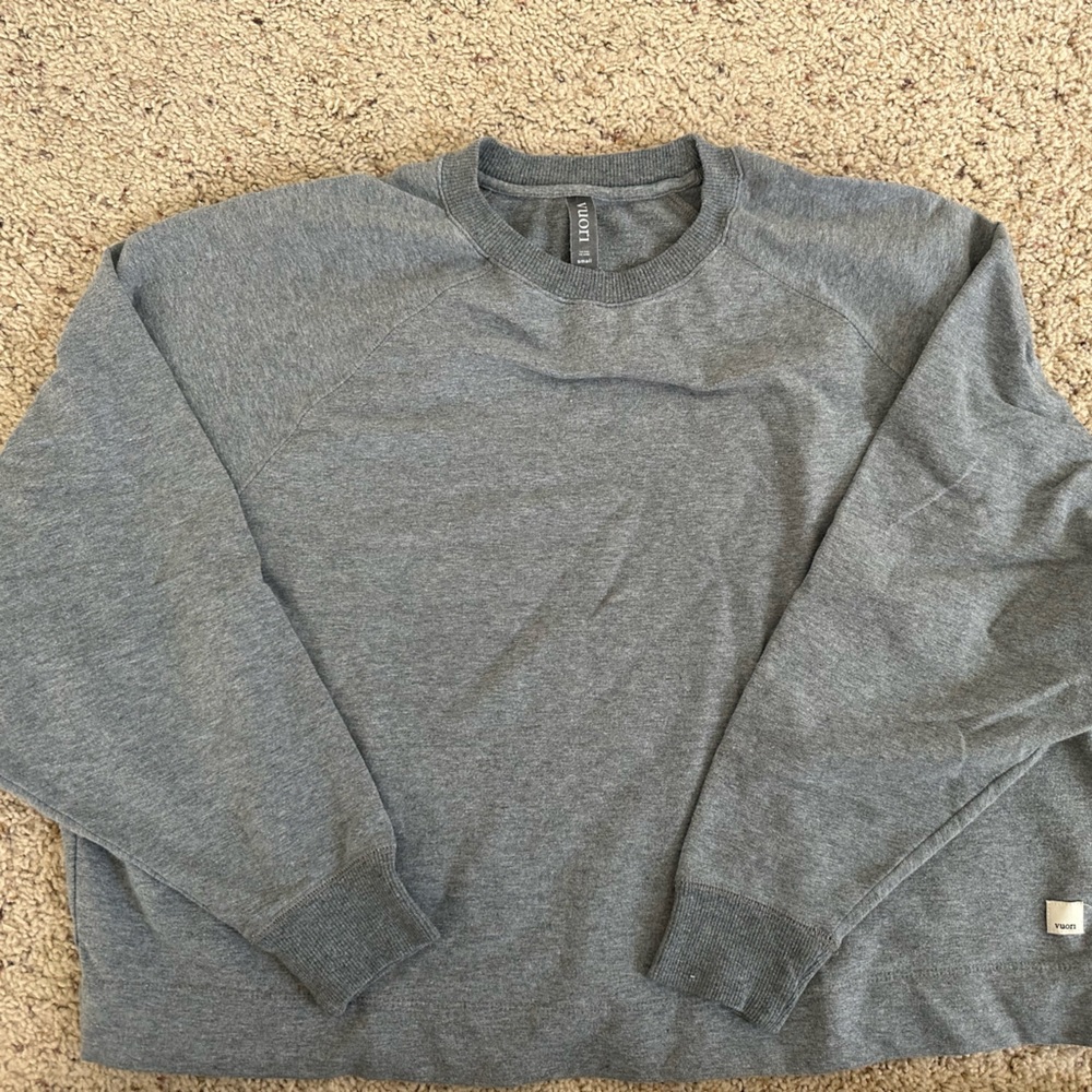 Vuori cropped sweatshirt.